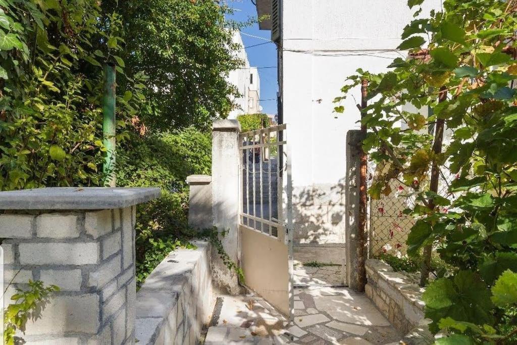 Studio Apartman Bacvice Split Exterior photo